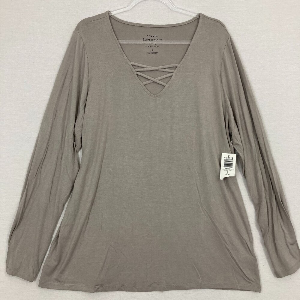 New Torrid Gray Super Soft Knit Lace Front Long Sleeve Pullover Top 2X